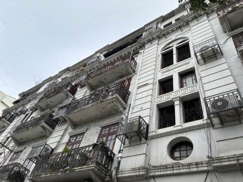 拉摩斯公寓